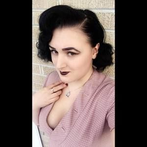 Meet your Posher, Katie